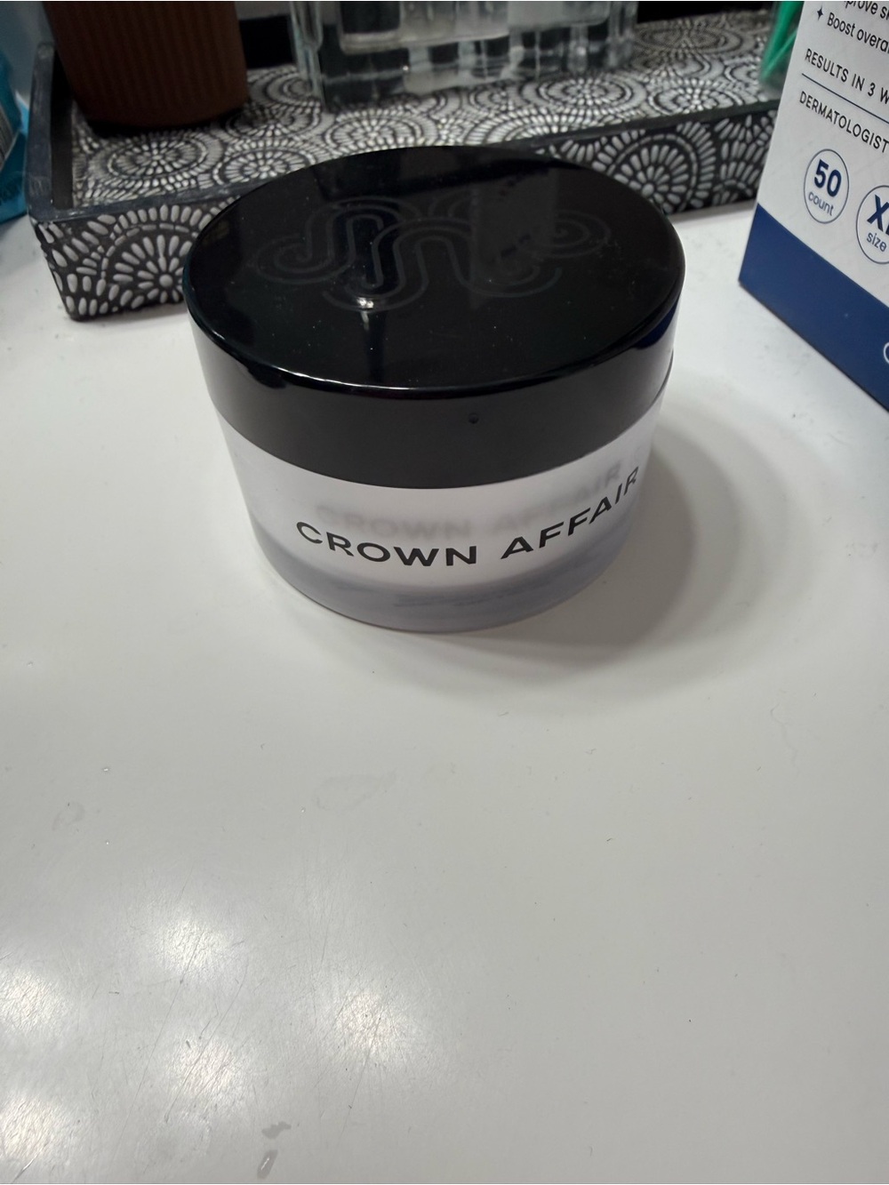 Crown Affair Dry Shampoo Powder